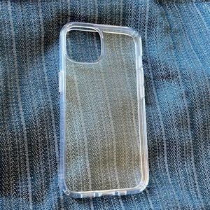 Speck Clear iPhone 13 case